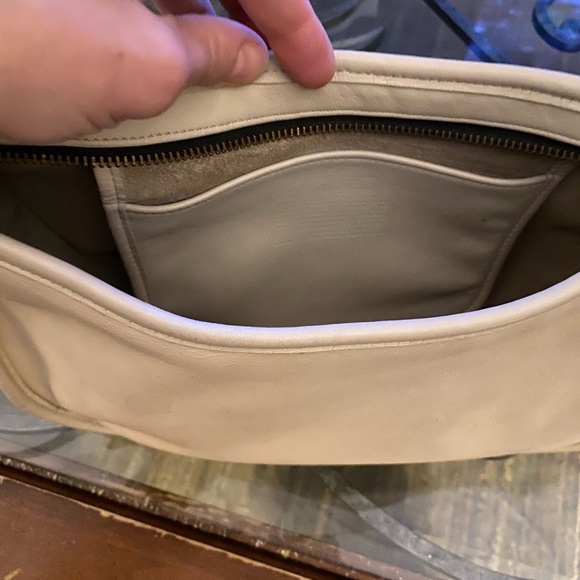 Coach - Cream - Vintage Shoulderbag - Picture 2 of 3